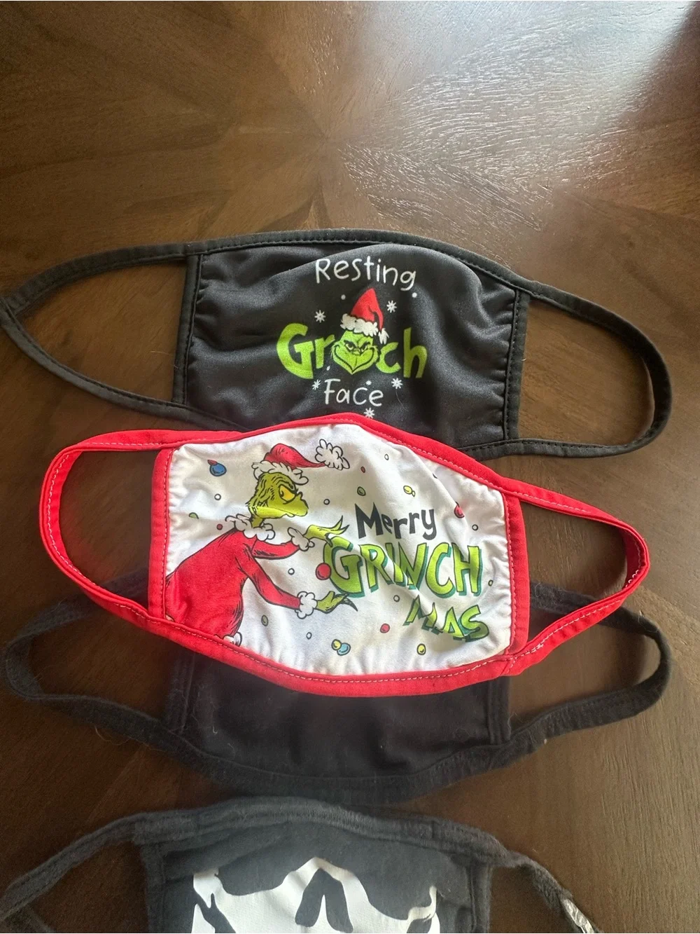 Set of 4 Face Mask - Holiday Designs